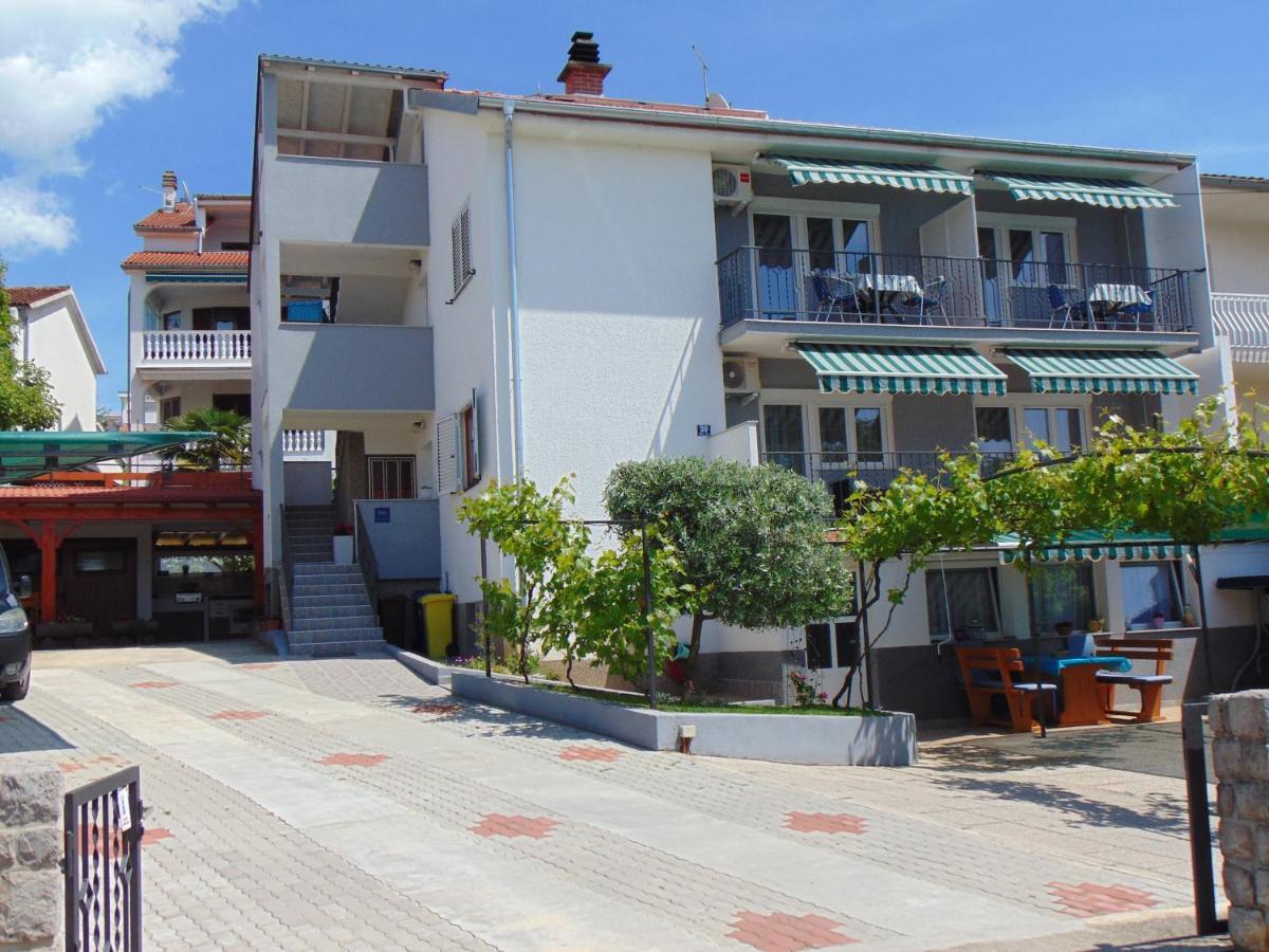 Apartments Marija Malinska Exterior foto